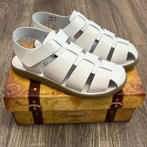 Footmates White Sandal